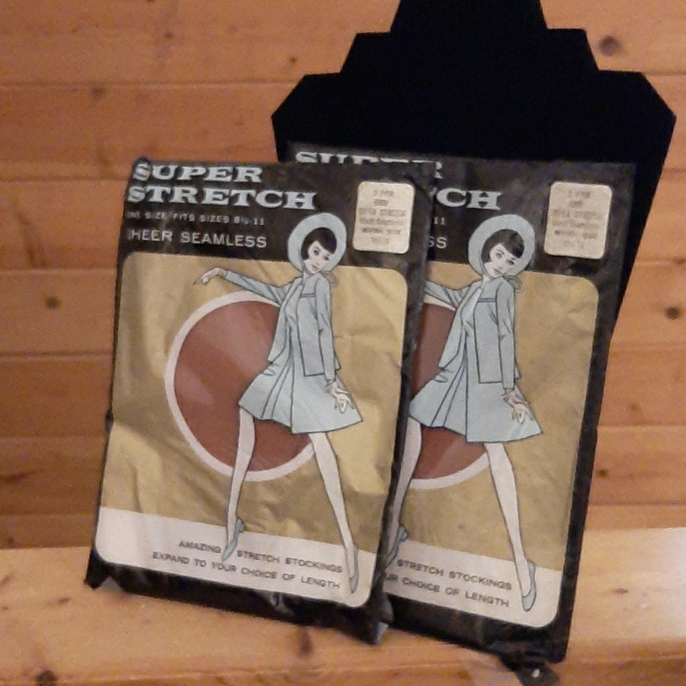 SOLD Stretch Stockings Sheer Seamless - Picture 1 of 8